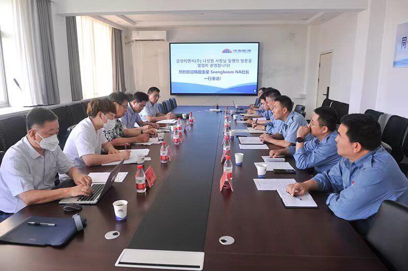 韩国客人到CC国际走访